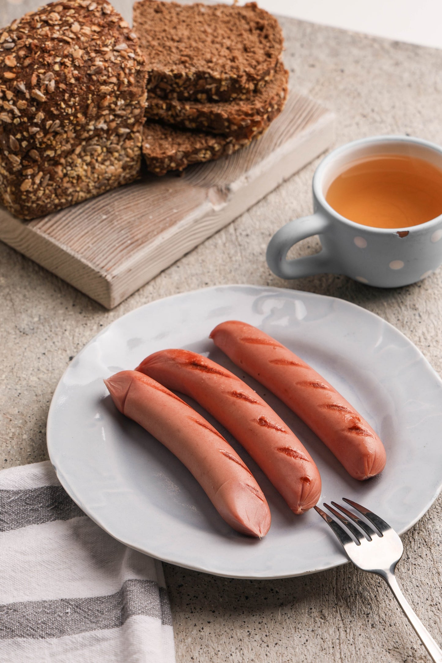 Crenvurști LACTA (~500g)